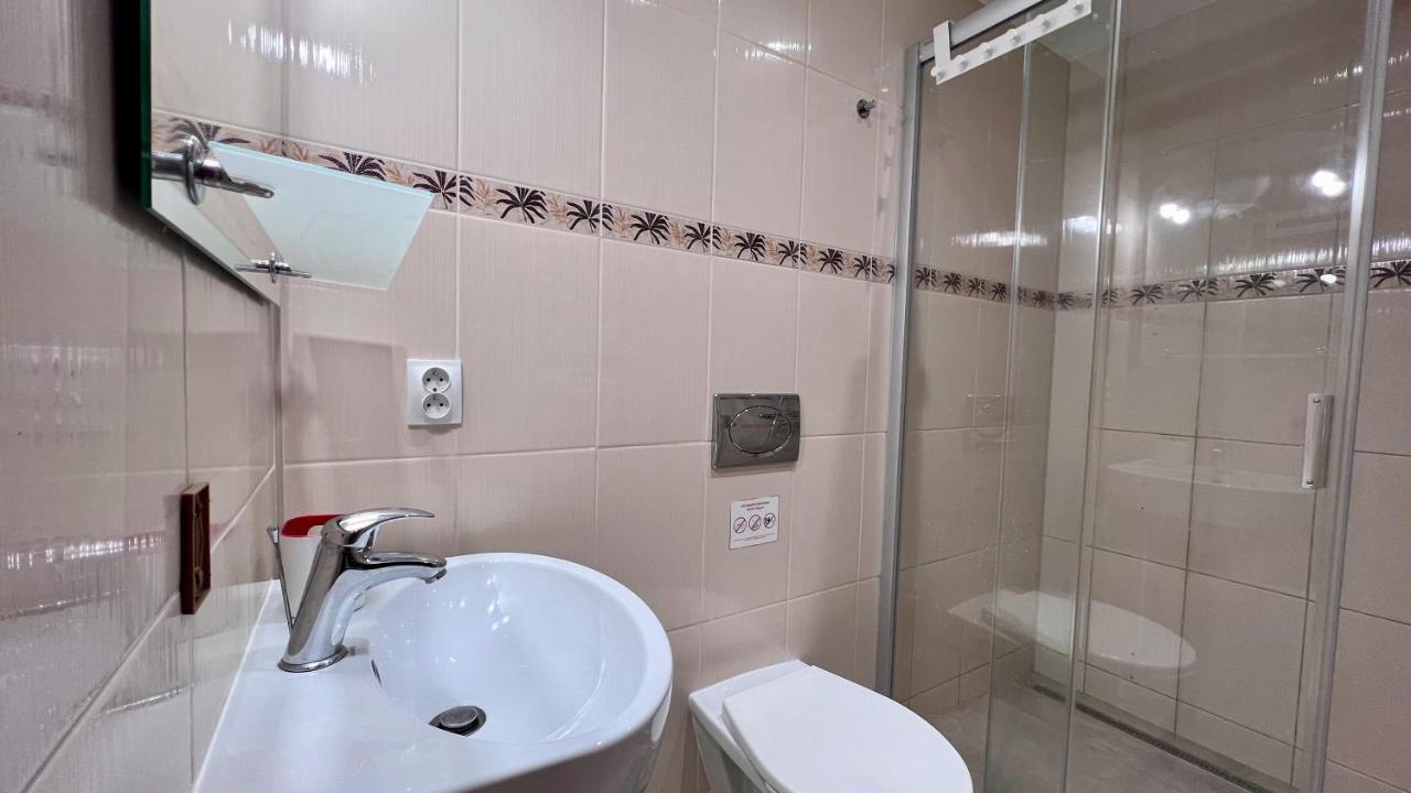 Ground Floor Apartment 프라하 외부 사진